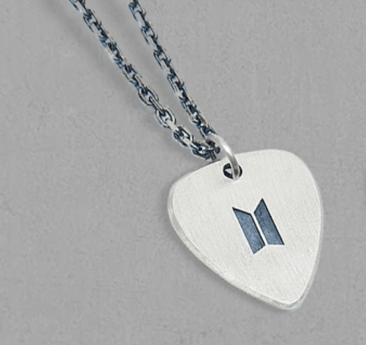 [SUGA] Guitar Pick Necklace [ARTIST-MADE COLLECTION]